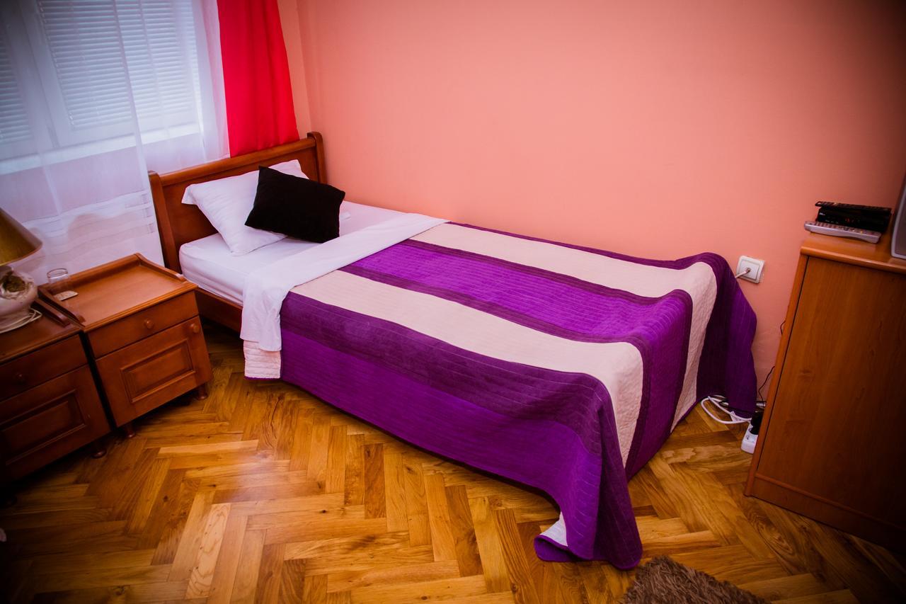 Vila Ile De France Novi Sad Exterior photo
